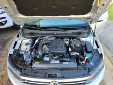 VOLKSWAGEN POLO COMFORTLINE 1.0 200 TSI 2018/2019 TS VEÍCULOS ANTA GORDA / Carros no Vale