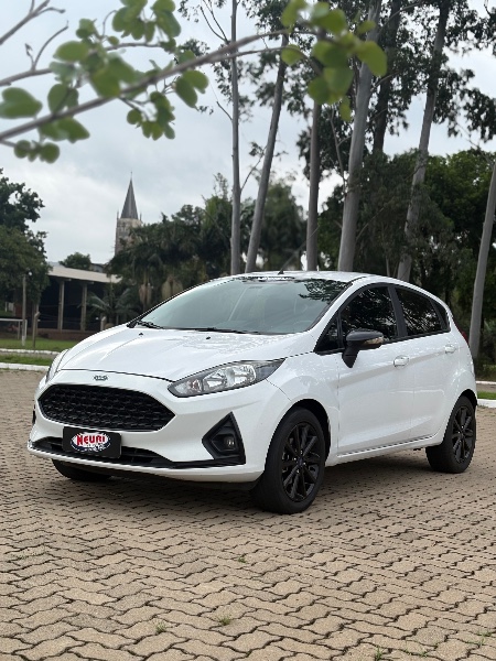 FORD FIESTA 1.6 SE HATCH 16V FLEX 4P AUTOMÁTICO /2018 NEURI VEÍCULOS LAJEADO / Carros no Vale FORD FIESTA 1.6 SE HATCH 16V FLEX 4P AUTOMÁTICO /2018 NEURI VEÍCULOS LAJEADO / Carros no Vale