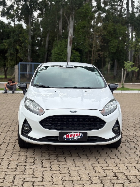 FORD FIESTA 1.6 SE HATCH 16V FLEX 4P AUTOMÁTICO /2018 NEURI VEÍCULOS LAJEADO / Carros no Vale FORD FIESTA 1.6 SE HATCH 16V FLEX 4P AUTOMÁTICO /2018 NEURI VEÍCULOS LAJEADO / Carros no Vale