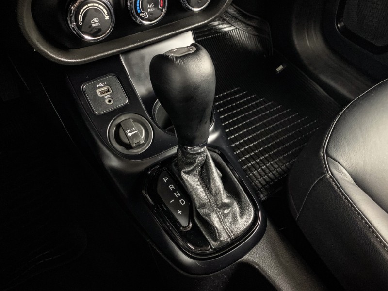 FIAT TORO 1.8 16V EVO FLEX ENDURANCE AT6 2019/2020 DUARTE VEÍCULOS PORTO ALEGRE / Carros no Vale