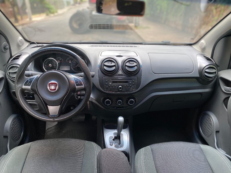 FIAT PALIO ESSENCE 1.6 16V DUALLOGIC 2014/2015 ESTAÇÃO DO CARRO ESTRELA / Carros no Vale