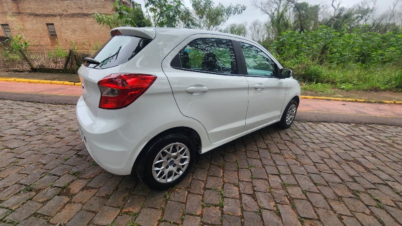 FORD KA 1.0 SE 2016/2016 FERNANDO AUTOMÓVEIS | REVENDA DE CARROS ARROIO DO MEIO ARROIO DO MEIO / Carros no Vale