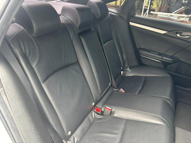 HONDA CIVIC EX /2017 RT 811 VEÍCULOS ARROIO DO MEIO / Carros no Vale