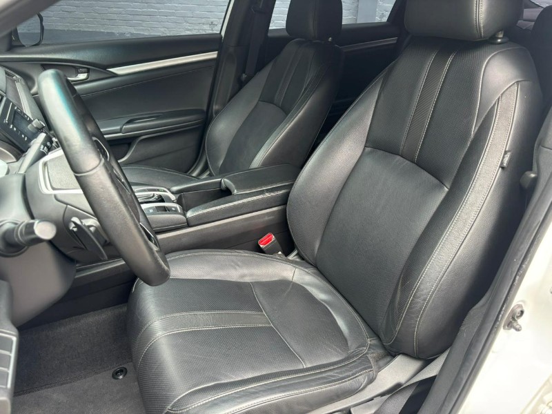 HONDA CIVIC EX /2017 RT 811 VEÍCULOS ARROIO DO MEIO / Carros no Vale