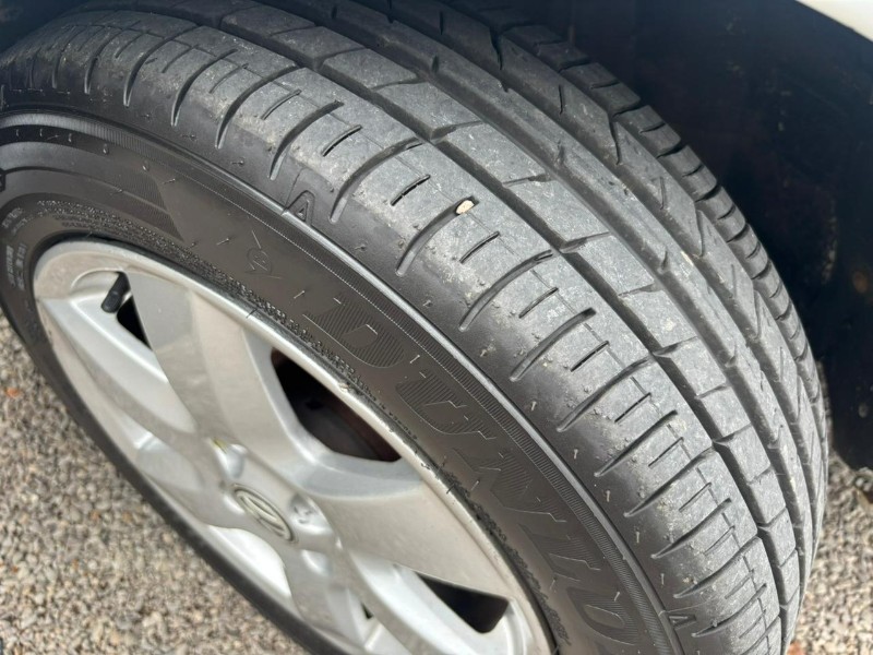 VOLKSWAGEN GOL 1.6 /2000 RT 811 VEÍCULOS ARROIO DO MEIO / Carros no Vale