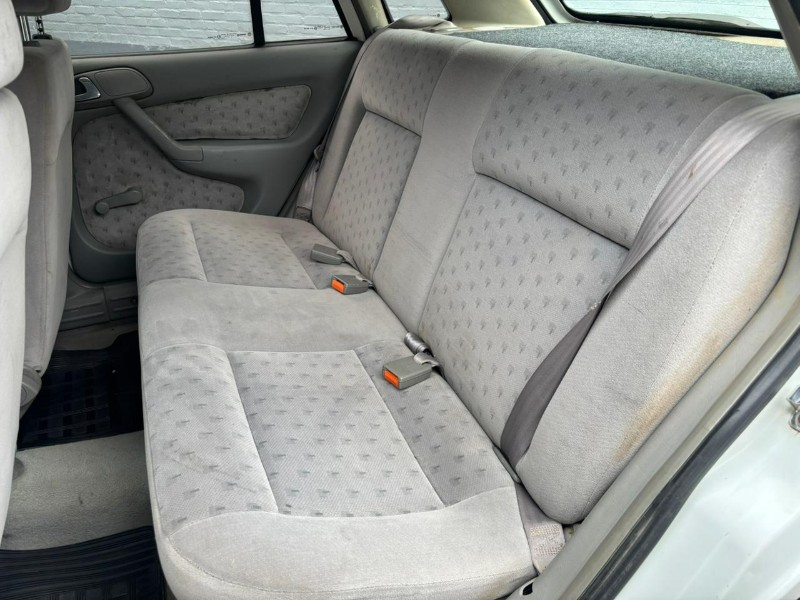 VOLKSWAGEN GOL 1.6 /2000 RT 811 VEÍCULOS ARROIO DO MEIO / Carros no Vale