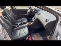 PEUGEOT 308 2.0 FELINE 16V FLEX 4P AUTOMÁTICO 2013/2013 ELY AUTOMÓVEIS LAJEADO / Carros no Vale