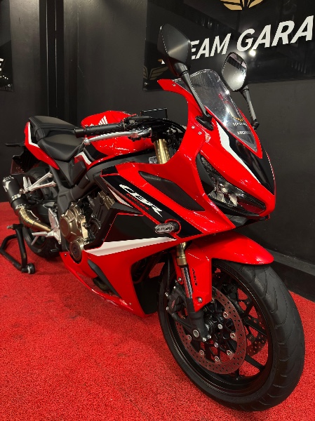 HONDA MOTOS CBR 650 F /2023 EXCLUSIVO VEÍCULOS SANTA CRUZ DO SUL / Carros no Vale HONDA MOTOS CBR 650 F /2023 EXCLUSIVO VEÍCULOS SANTA CRUZ DO SUL / Carros no Vale