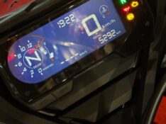 HONDA MOTOS CBR 650 F /2023 EXCLUSIVO VEÍCULOS SANTA CRUZ DO SUL / Carros no Vale