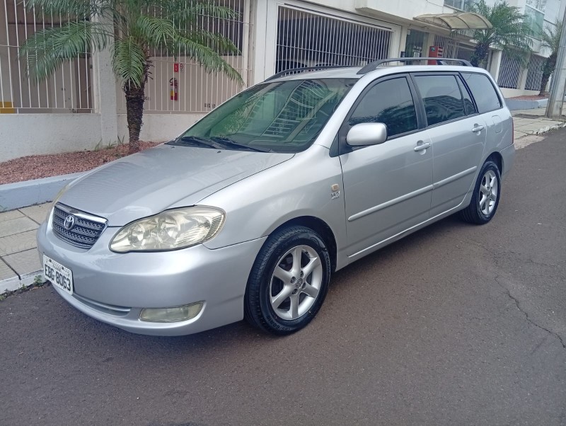 TOYOTA FIELDER XEI 1.8 2008/2008 ALTERNATIVA VEÍCULOS LAJEADO / Carros no Vale