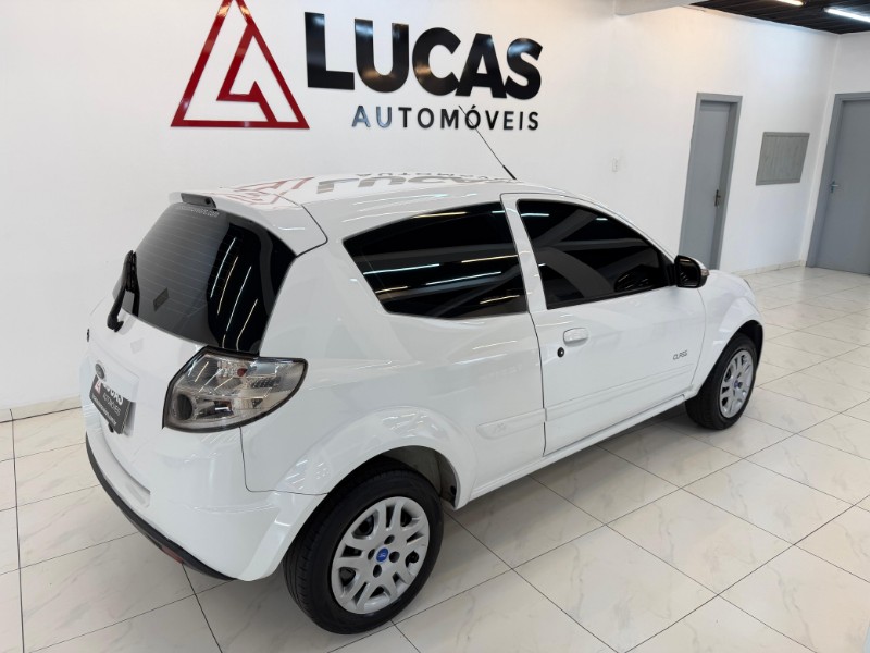 FORD KA CLASS 1.0 2013/2013 LUCAS AUTOMÓVEIS BOM RETIRO DO SUL / Carros no Vale