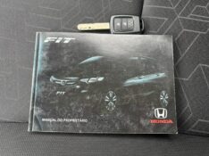 HONDA FIT LX /2016 RT 811 VEÍCULOS ARROIO DO MEIO / Carros no Vale