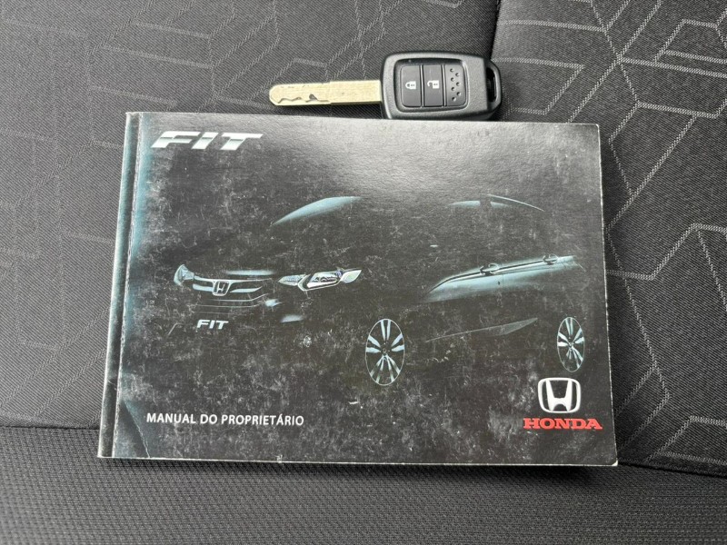 HONDA FIT LX /2016 RT 811 VEÍCULOS ARROIO DO MEIO / Carros no Vale