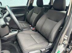 HONDA FIT LX /2016 RT 811 VEÍCULOS ARROIO DO MEIO / Carros no Vale