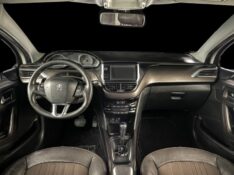 PEUGEOT 2008 1.6 16V FLEX GRIFFE 4P AUTOMÁTICO 2015/2016 DUARTE VEÍCULOS PORTO ALEGRE / Carros no Vale