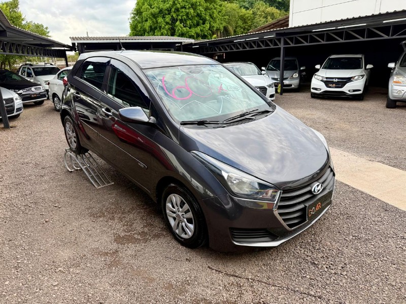 HYUNDAI HB20 1.0 COMFORT 2017/2017 AR MULTIMARCAS VENÂNCIO AIRES / Carros no Vale