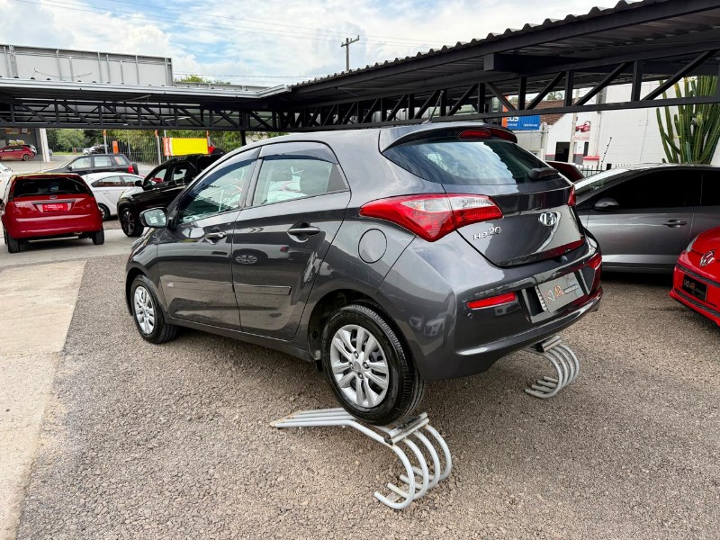 HYUNDAI HB20 1.0 COMFORT 2017/2017 AR MULTIMARCAS VENÂNCIO AIRES / Carros no Vale