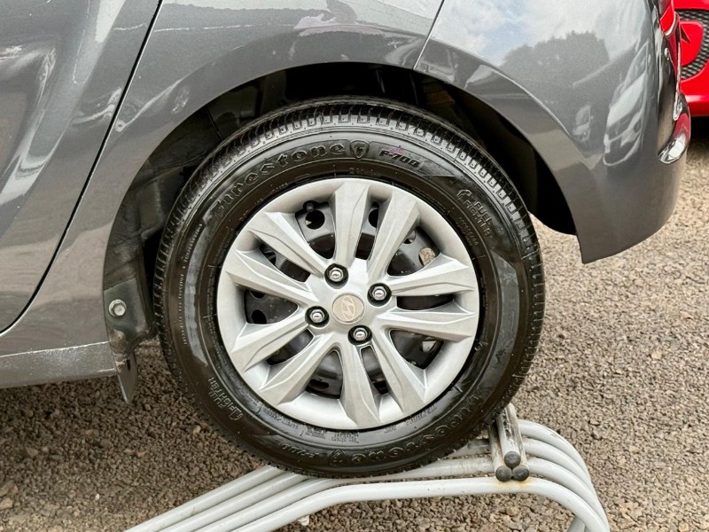 HYUNDAI HB20 1.0 COMFORT 2017/2017 AR MULTIMARCAS VENÂNCIO AIRES / Carros no Vale