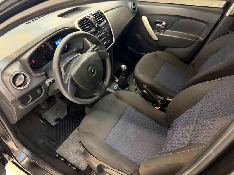 RENAULT SANDERO EXPRE 1.0 FLEX 2015/2015 LUCAS AUTOMÓVEIS BOM RETIRO DO SUL / Carros no Vale