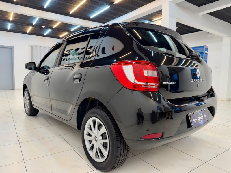 RENAULT SANDERO EXPRE 1.0 FLEX 2015/2015 LUCAS AUTOMÓVEIS BOM RETIRO DO SUL / Carros no Vale