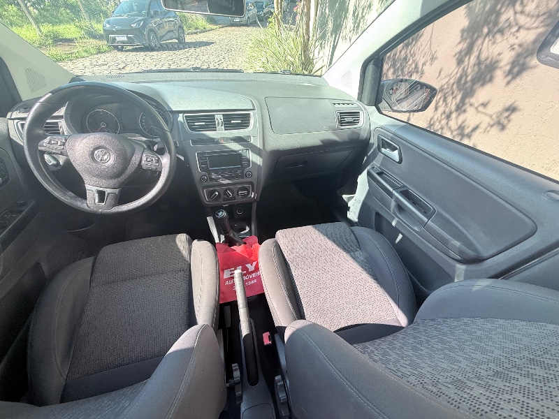 VOLKSWAGEN SPACEFOX 1.6 MI TREND 2014/2014 ELY AUTOMÓVEIS LAJEADO / Carros no Vale