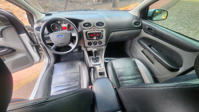 FORD FOCUS 2.0 SEDAN 2L FC 2009/2008 FERNANDO AUTOMÓVEIS | REVENDA DE CARROS ARROIO DO MEIO ARROIO DO MEIO / Carros no Vale