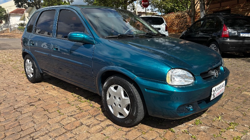 CHEVROLET CORSA HATCH CORSA WIND 1.0 MPFI 4P 2001/2002 COMPLETO VEÍCULOS GUAPORÉ / Carros no Vale CHEVROLET CORSA HATCH CORSA WIND 1.0 MPFI 4P 2001/2002 COMPLETO VEÍCULOS GUAPORÉ / Carros no Vale