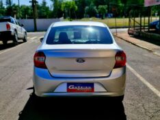 FORD KA + 1.0 SE 12V 2017/2018 CRUZEIRO MULTIMARCAS CRUZEIRO DO SUL / Carros no Vale