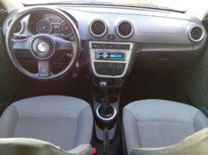 VOLKSWAGEN VOYAGE 1.0 2009/2010 ALTERNATIVA VEÍCULOS LAJEADO / Carros no Vale