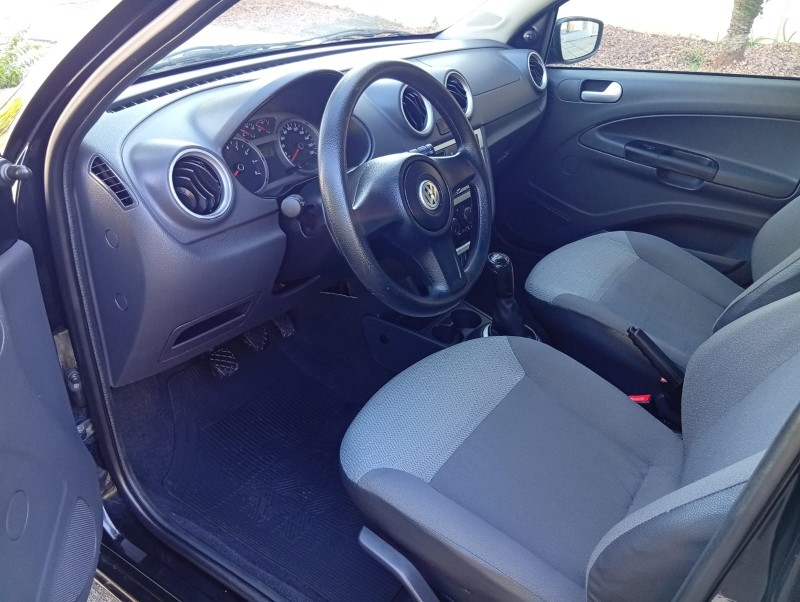 VOLKSWAGEN VOYAGE 1.0 2009/2010 ALTERNATIVA VEÍCULOS LAJEADO / Carros no Vale