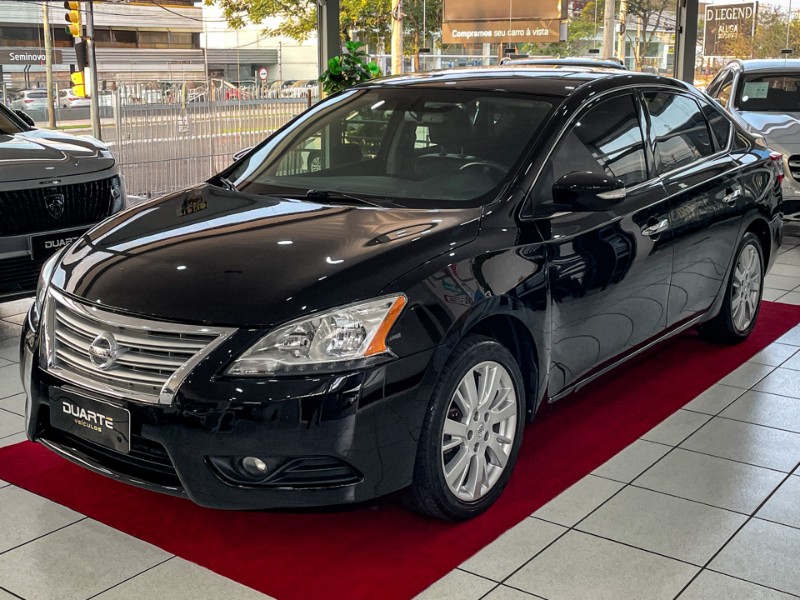 NISSAN SENTRA 2.0 SL 16V FLEX 4P AUTOMÁTICO 2013/2014 DUARTE VEÍCULOS PORTO ALEGRE / Carros no Vale