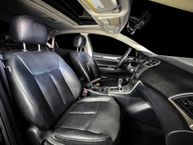 NISSAN SENTRA 2.0 SL 16V FLEX 4P AUTOMÁTICO 2013/2014 DUARTE VEÍCULOS PORTO ALEGRE / Carros no Vale