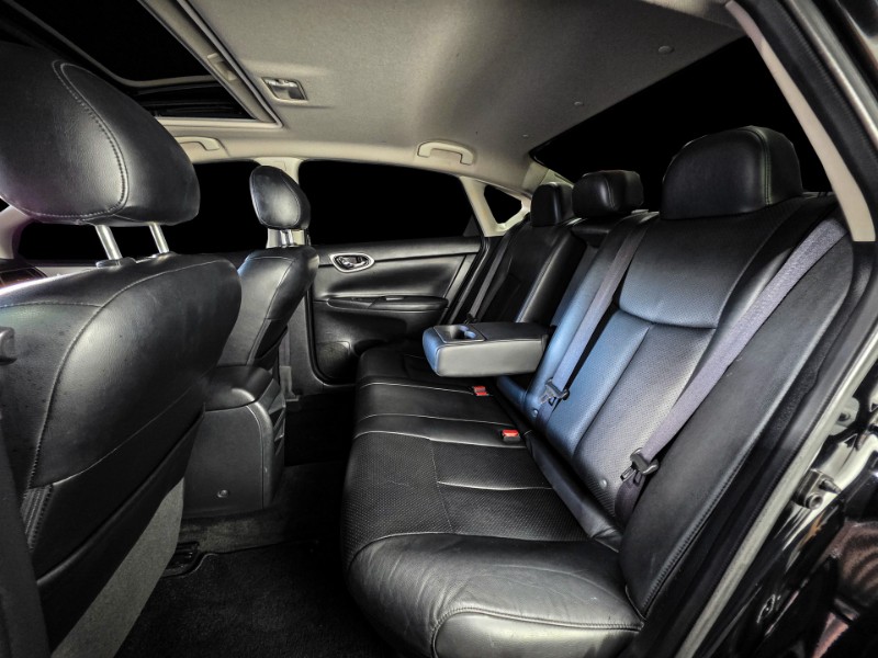 NISSAN SENTRA 2.0 SL 16V FLEX 4P AUTOMÁTICO 2013/2014 DUARTE VEÍCULOS PORTO ALEGRE / Carros no Vale