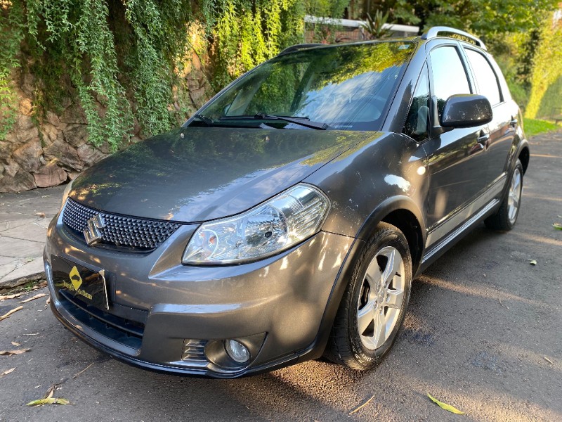 SUZUKI SX4 2.0 4X4 2011/2012 ESTAÇÃO DO CARRO ESTRELA / Carros no Vale