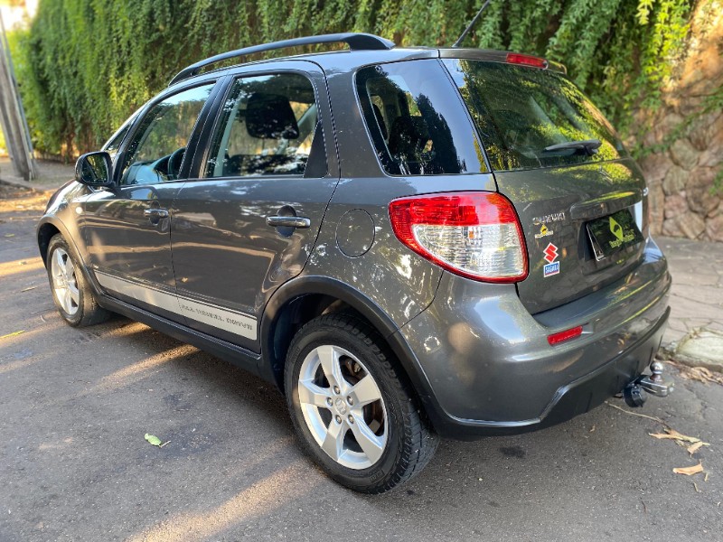 SUZUKI SX4 2.0 4X4 2011/2012 ESTAÇÃO DO CARRO ESTRELA / Carros no Vale