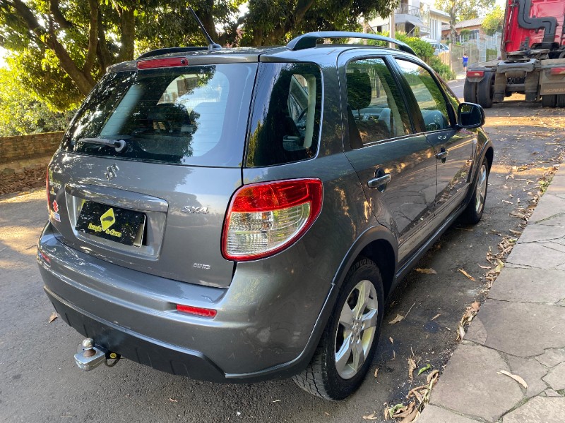 SUZUKI SX4 2.0 4X4 2011/2012 ESTAÇÃO DO CARRO ESTRELA / Carros no Vale