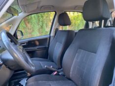 SUZUKI SX4 2.0 4X4 2011/2012 ESTAÇÃO DO CARRO ESTRELA / Carros no Vale