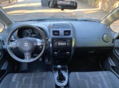 SUZUKI SX4 2.0 4X4 2011/2012 ESTAÇÃO DO CARRO ESTRELA / Carros no Vale