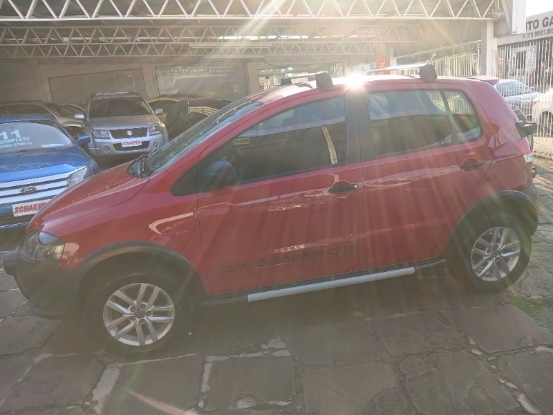 VOLKSWAGEN CROSSFOX 1.6 FLEX 2009/2009 SCHAEFER AUTOMÓVEIS TEUTÔNIA / Carros no Vale