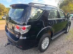 TOYOTA HILUX SW4 SRV 3.0 4X4 /2015 MENEGHINI VEÍCULOS ARROIO DO MEIO / Carros no Vale