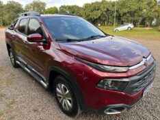 FIAT TORO FREEDOM 1.8 /2019 MENEGHINI VEÍCULOS ARROIO DO MEIO / Carros no Vale