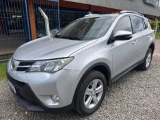 TOYOTA RAV-4 2.0 /2013 MENEGHINI VEÍCULOS ARROIO DO MEIO / Carros no Vale