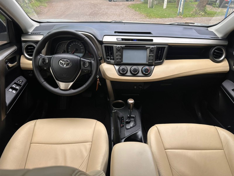 TOYOTA RAV-4 2.0 /2013 MENEGHINI VEÍCULOS ARROIO DO MEIO / Carros no Vale TOYOTA RAV-4 2.0 /2013 MENEGHINI VEÍCULOS ARROIO DO MEIO / Carros no Vale