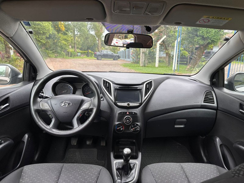 HYUNDAI HB20S 1.0 UNIQUE /2019 MENEGHINI VEÍCULOS ARROIO DO MEIO / Carros no Vale HYUNDAI HB20S 1.0 UNIQUE /2019 MENEGHINI VEÍCULOS ARROIO DO MEIO / Carros no Vale