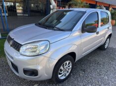 FIAT UNO ATTRACTIVE 1.0 EVO /2016 MENEGHINI VEÍCULOS ARROIO DO MEIO / Carros no Vale