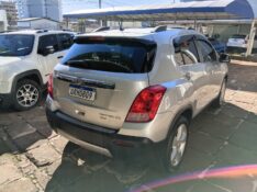 CHEVROLET TRACKER LTZ 1.8 16V ECOTEC 2014/2014 SCHAEFER AUTOMÓVEIS TEUTÔNIA / Carros no Vale