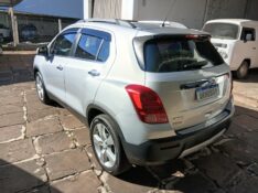 CHEVROLET TRACKER LTZ 1.8 16V ECOTEC 2014/2014 SCHAEFER AUTOMÓVEIS TEUTÔNIA / Carros no Vale