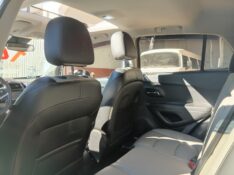 CHEVROLET TRACKER LTZ 1.8 16V ECOTEC 2014/2014 SCHAEFER AUTOMÓVEIS TEUTÔNIA / Carros no Vale