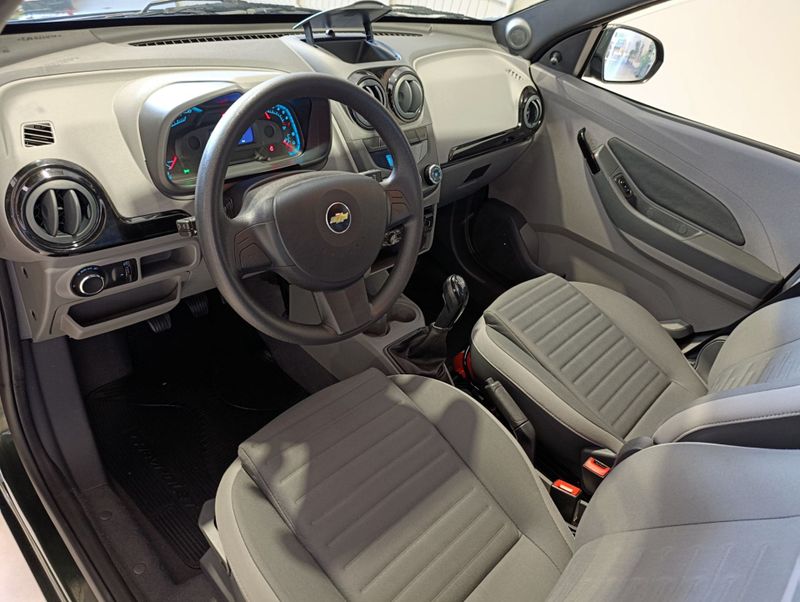 Chevrolet Agile Hatch Lt 1.4 8v 2010/2010 SIM VEÍCULOS PORTO ALEGRE / Carros no Vale