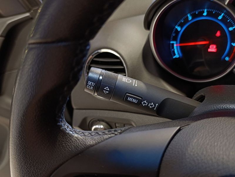 Chevrolet Chev Cruze Lt Nb 2014/2014 SIM VEÍCULOS PORTO ALEGRE / Carros no Vale